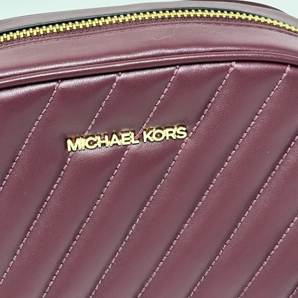 Michael Kors Rose small‎ quilted crossbody Bag with Gold Chain in Merlot